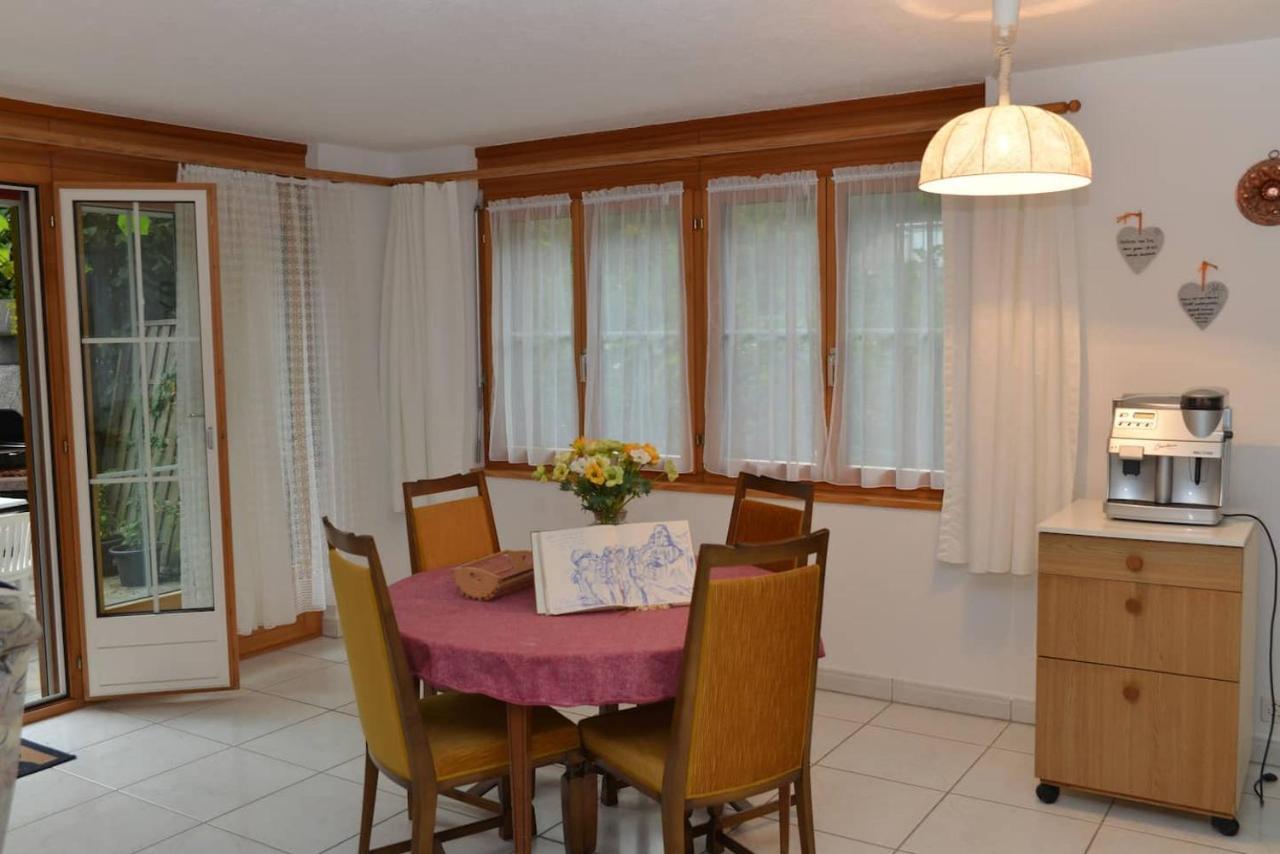 Bed And Breakfast - Die Aelplersuit Fuer Backpackers Im Berghuesli Linthal Eksteriør billede